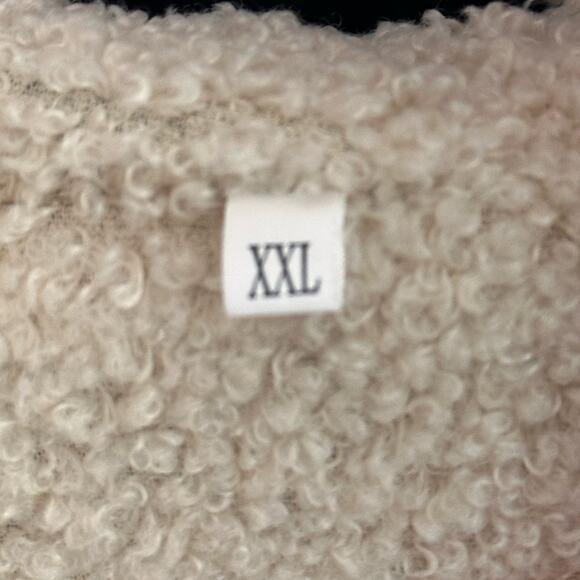 Cozy Cream And Navy Reversible Sherpa Vest Jacket XXL - Picture 4 of 5